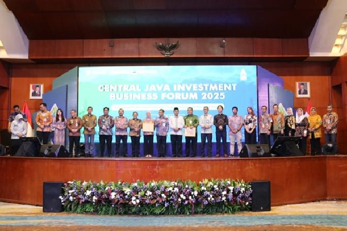 Bupati Blora Dianugerahi Penghargaan Tertinggi di CJIBF 2025