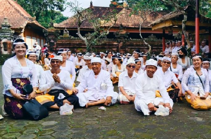 Br. Pande Cempaga Gelar Upacara Ngerorasin