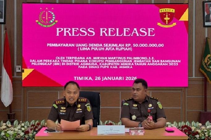 Kejari Mimika Terima Pembayaran Denda Rp50 Juta Perkara Korupsi Proyek Jembatan Agimuga