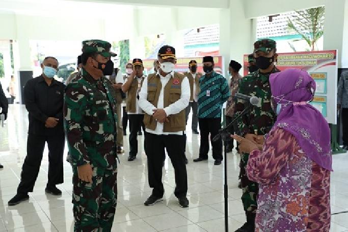 Panglima TNI Pastikan Kesiapan Tenaga Tracer Covid-19 di Yogyakarta