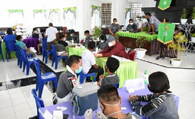 Lantamal VII Gandeng Tokoh Agama Laksanakan Serbuan Vaksinasi