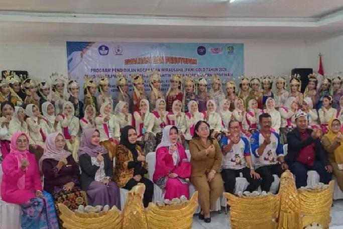 LKP TRIAS Beauty School Tutup Program PKW Gold 2026, Dorong Lahirnya Wirausaha Muda Adaptif