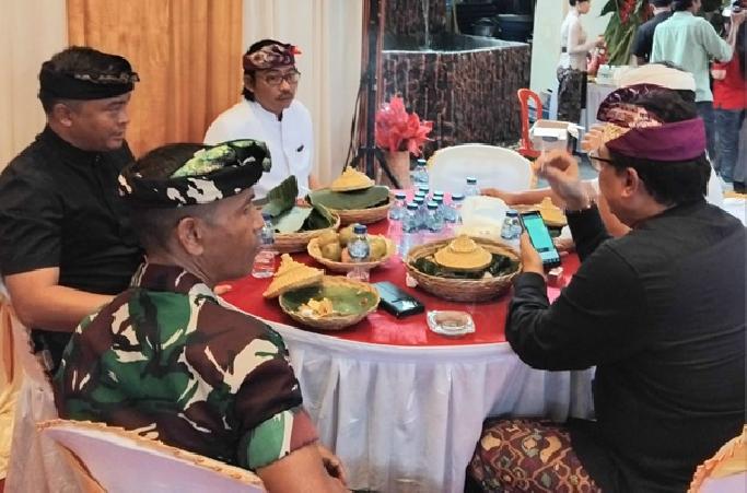 Pererat Silaturahmi, Danramil 1616-02/Ubud Kunjungi Tokoh Masyarakat Ubud