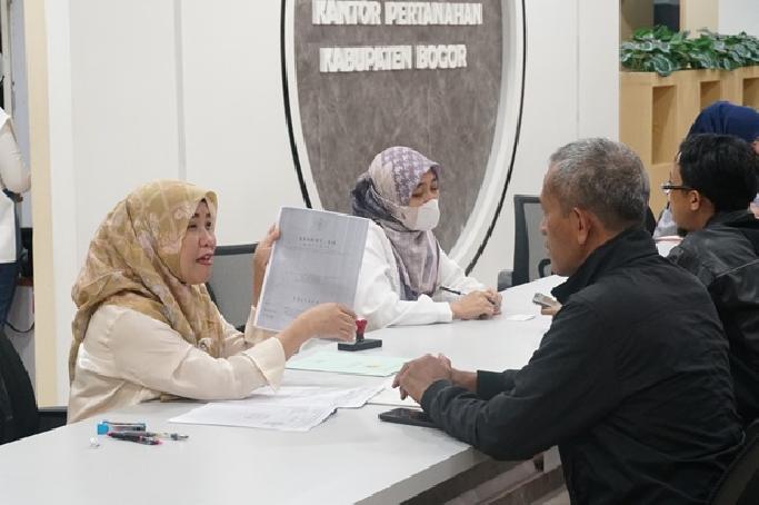 PELATARAN Permudah Urusan Pertanahan Warga, Layanan Akhir Pekan Tetap Buka
