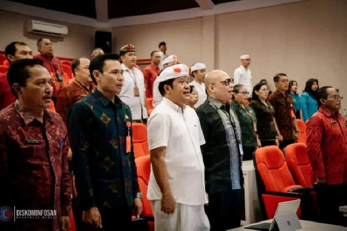 Bangli Mantap Menuju Era Digital, Bupati Sedana Arta: “Transformasi Digital Harga Mati!”