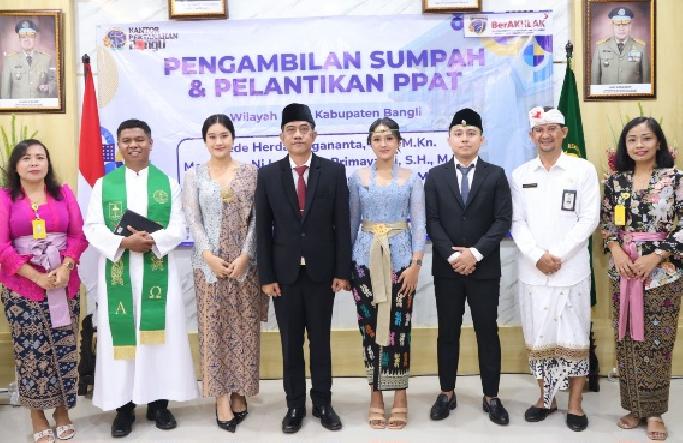 Tiga PPAT Baru Dilantik, Kantah Bangli Tekankan Integritas & Pelayanan Prima!