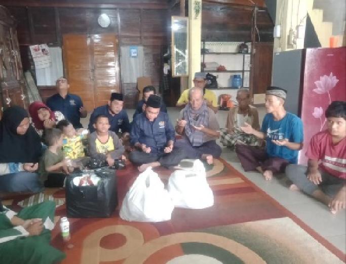 PWI Muba, Berbagi dengan Anak Panti Elnusa Sekayu