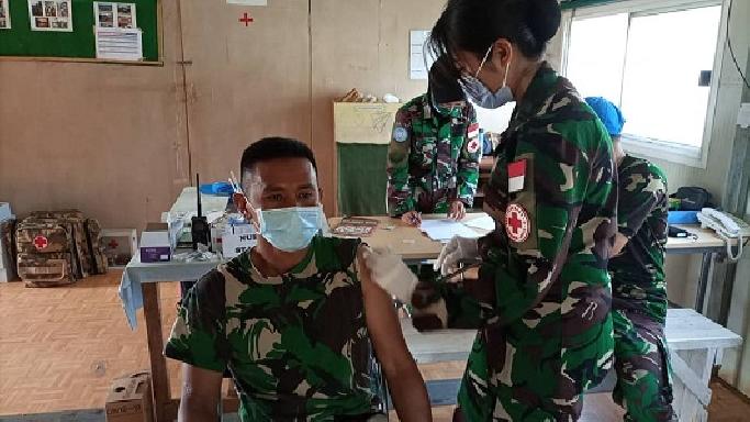 Satgas BGC XXXIX-C/MONUSCO Suntik Vaksin