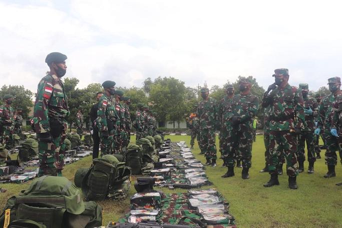 Panglima TNI Cek Kesiapan Yonif Para Raider 501/BY