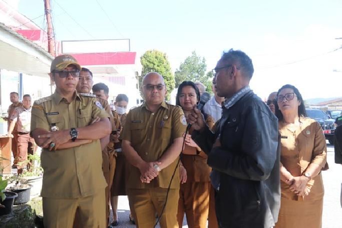 Apel Pagi di RSUD Tarutung, Bupati Tekankan Peningkatan Pelayanan dan Kebersihan