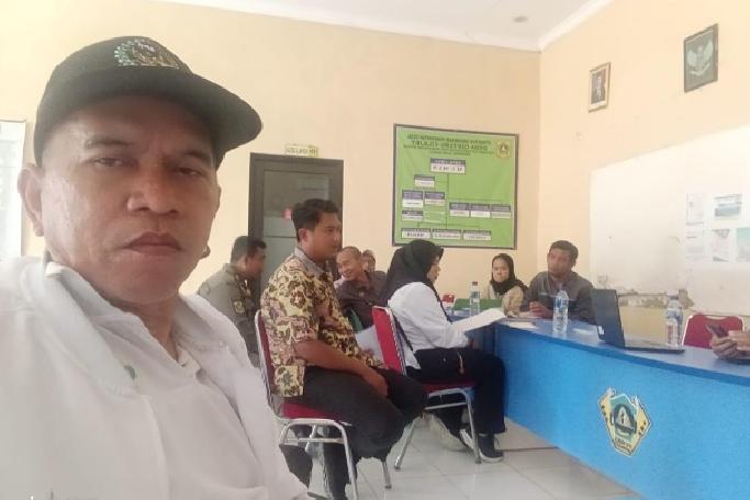 Ketua BPD Desa Gintung Cilejet Ajak Warga Taman Sekartanjung Aktif Bergotong Royong