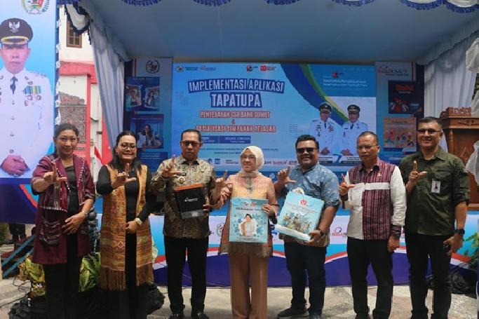 Bupati Taput Luncurkan Aplikasi TAPATUPA, Serahkan CSR dan Sosialisasi SIMPEL