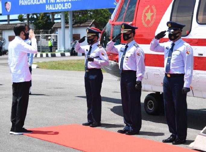Presiden Resmikan Jembatan Teluk Kendari