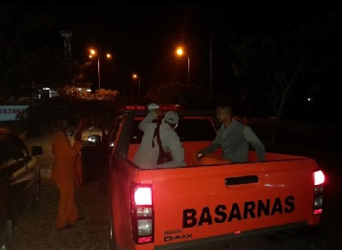 Longboat Mati Mesin, Personel SPKKL Tual Lakukan Pencarian