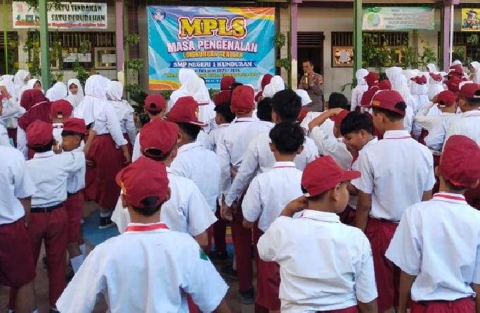 Polres Blora Edukasi Siswa SMPN 1 Kunduran Cegah Kenakalan Remaja dan Narkoba