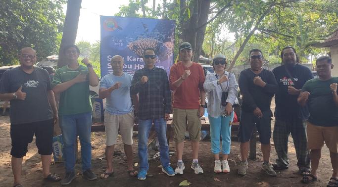 Jaladharma Diving Club Tanam Terumbu Karang di Tulamben
