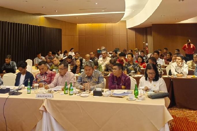 Wabup Taput Hadiri Kunker Reses Komisi XIII DPR RI