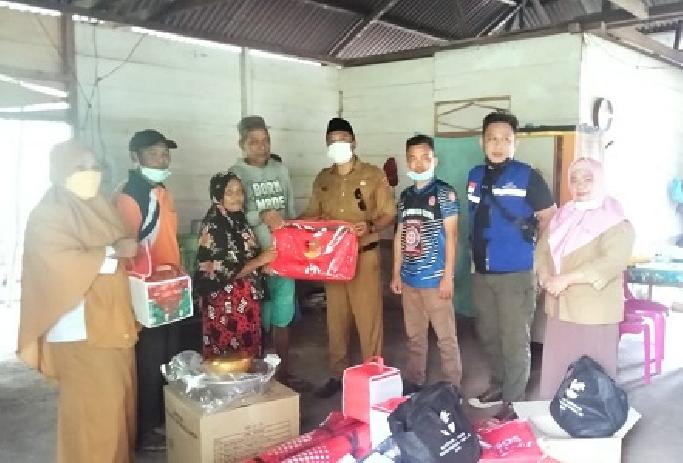 Kemensos dan Tagana Salurkan Bantuan Korban Kebakaran Gorut