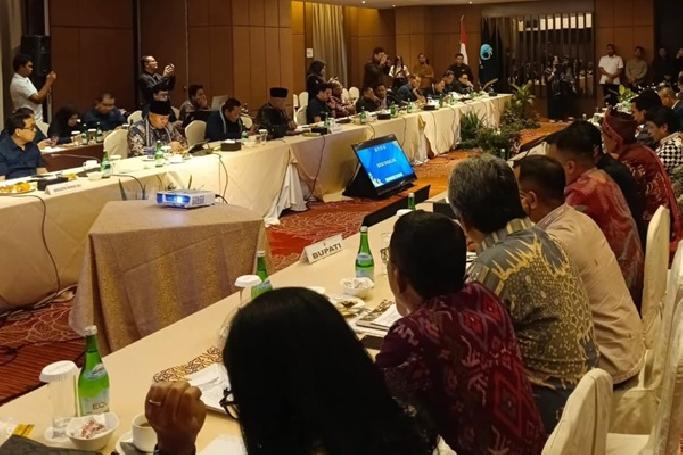Wabup Taput Hadiri Kunker Reses Komisi XIII DPR RI