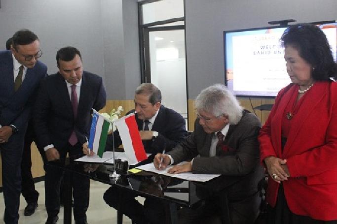 Penasehat Presiden Uzbekistan Resmikan Research Center USAHID