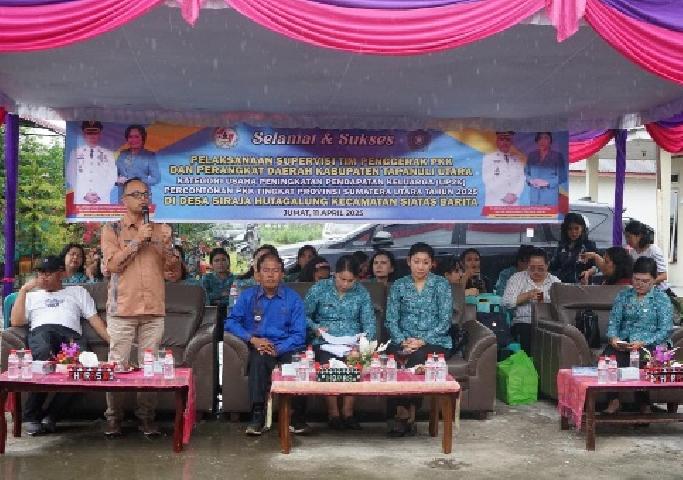 Wakil Ketua TP PKK Taput Pimpin Supervisi di 2 Desa