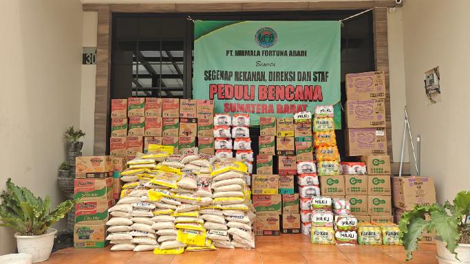 Bentuk Rasa Peduli, PT Nirmala Fortuna Abadi Salurkan Sembako Hingga Pakaian ke Korban Banjir Bandang Sibolga