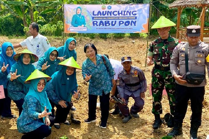 Gerakan Rabu Pon Jadi Simbol Harapan Hijaukan Bumi di Blora