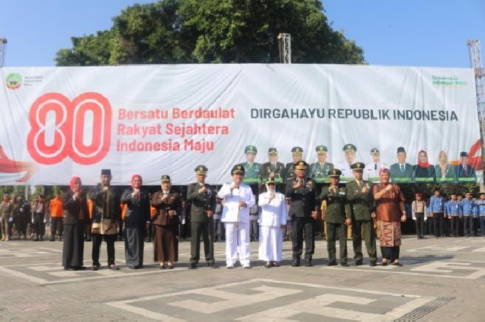 Upacara HUT ke-80 RI di Blora, Diwarnai Penganugerahan Satyalancana dan Remisi