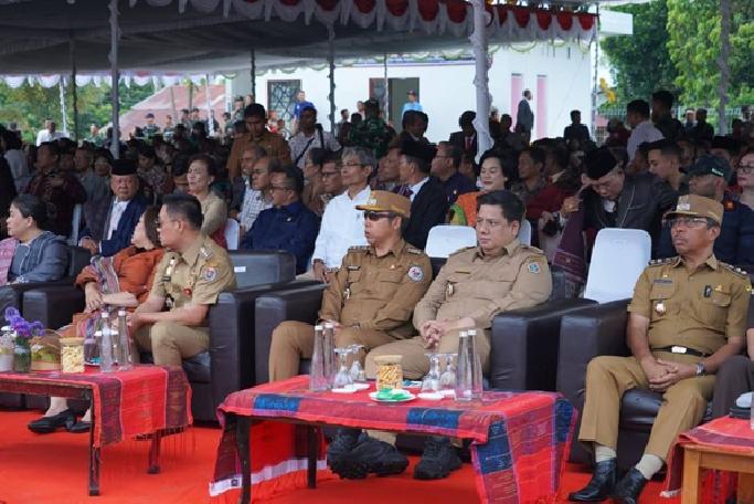 Bupati JTP Hutabarat Apresiasi Kepedulian KASAD Maruli Simanjuntak terhadap Masyarakat Kawasan Danau Toba