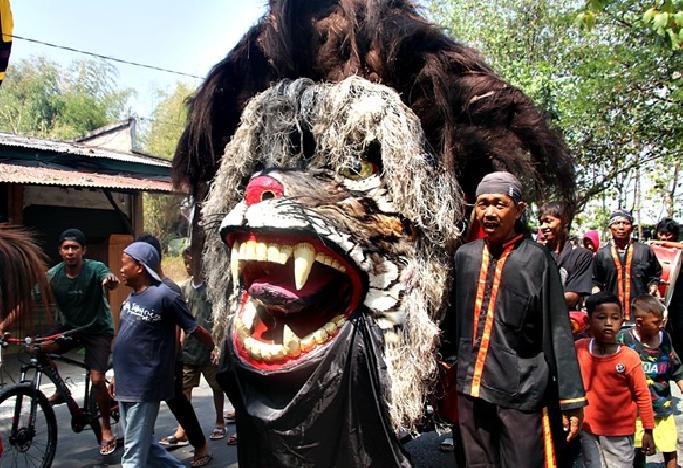 Melestarikan Barongan Blora: Tarian Sakral dari Jantung Budaya Jawa