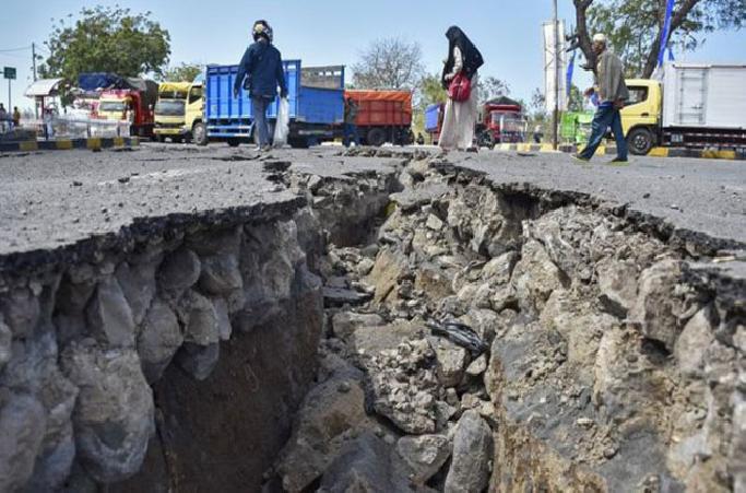 Gempa Sulteng Merambat ke NTT, Sumba Timur Dilanda 16 Kali Gempa