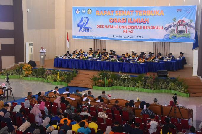 Kepala Bakamla RI Orasi Ilmiah di Hadapan Ribuan Mahasiswa Universitas Bengkulu