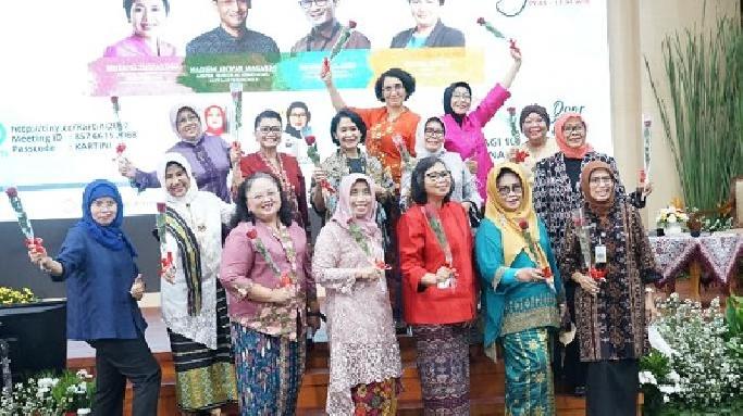 Webinar Hari Kartini, Pentingnya Peran Wanita di Tiga Sektor