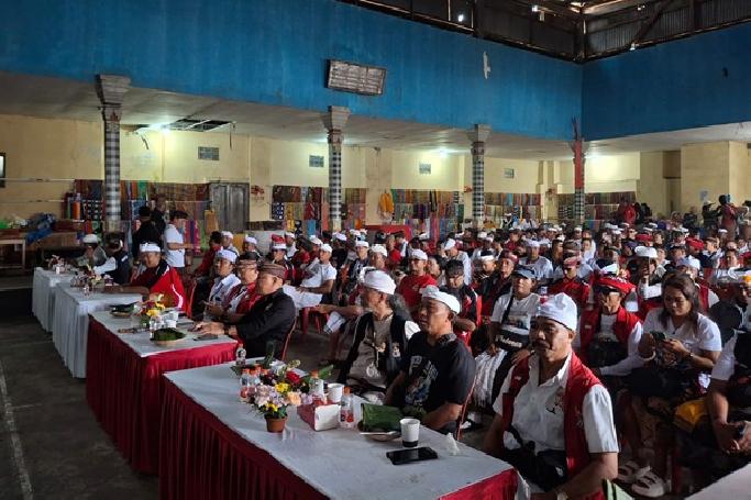 Yayasan Kesatria Keris Bali Rayakan HUT ke-5 di Pura Batur, Kepengurusan Baru Resmi Dilantik