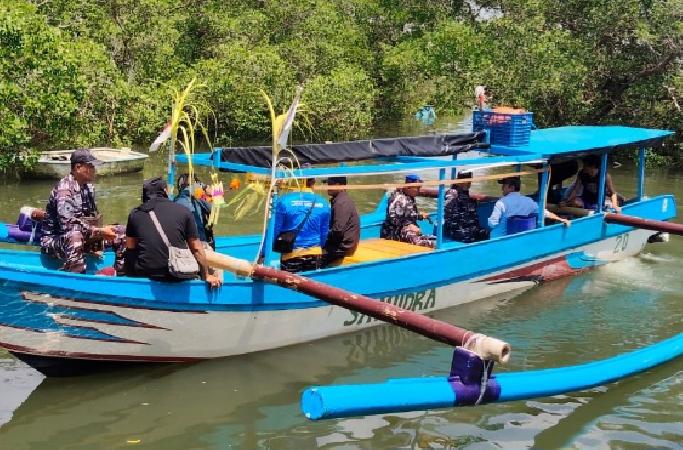 Dari Pesisir Serangan, Sinergi Nelayan–TNI AL Perkuat Rantai Pasok Ikan Nasional