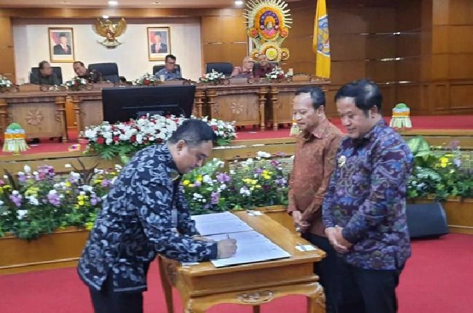 Bangli Terima LHP BPK 2025, Bupati dan Ketua DPRD Tegaskan Komitmen Transparansi Anggaran
