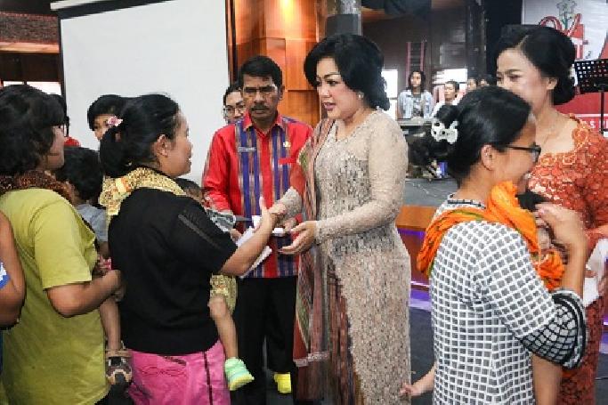 Ada Lomba Stand Up Comedy Dalam Peringatan Hari Ibu Kabupaten Taput