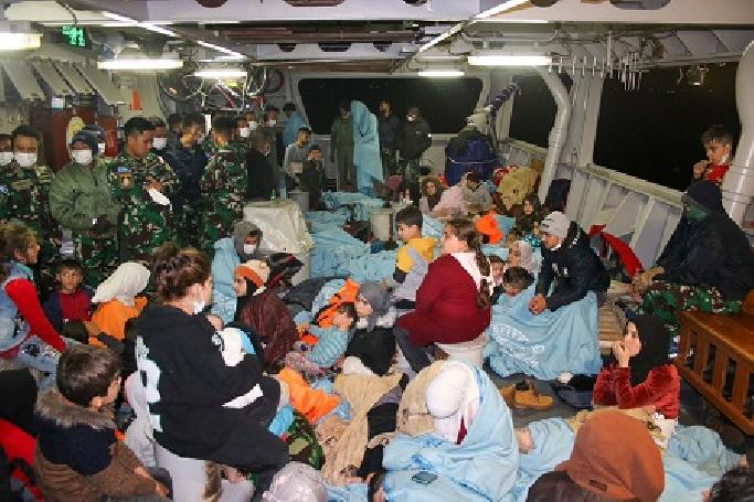 Satgas MTF XXVIII-N/UNIFIL Evakuasi Korban Kapal Tenggelam Di Laut Mediterania