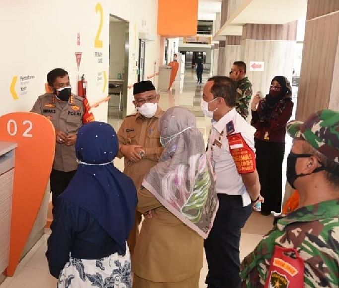 Pelaksanaan Pemberian Vaksin Covid-19 Pemkot Depok di RS UI