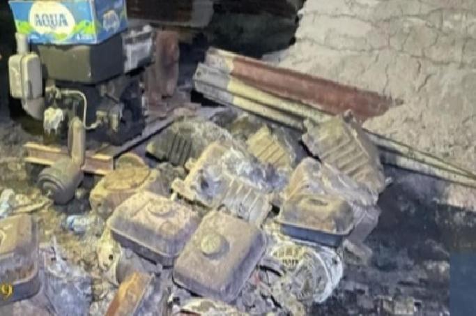 Gudang Minyak Ilegal dan Tiga Mobil Tangki Terbakar, Warga Sungai Angit Desak Polisi Tangkap Pemilik