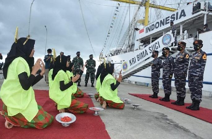 KRI Bima Suci Tiba di Perbatasan Indonesia-Malaysia