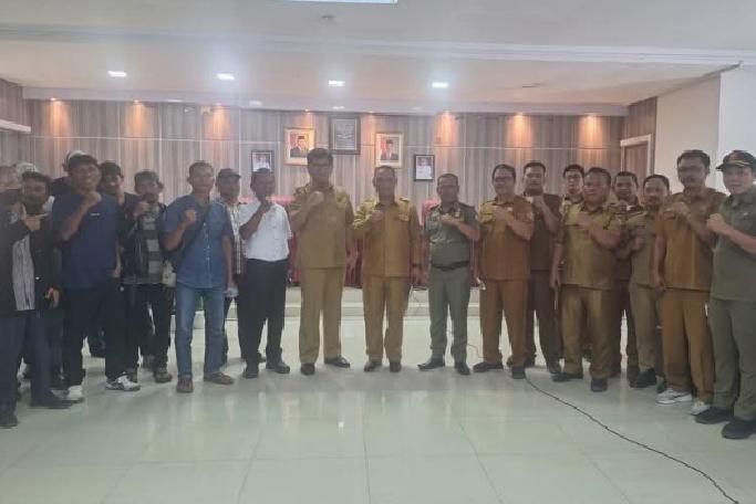 Pemkab Taput Tertibkan Galian C Ilegal, Sekda Pimpin Penandatanganan Penutupan Tambang Pasir