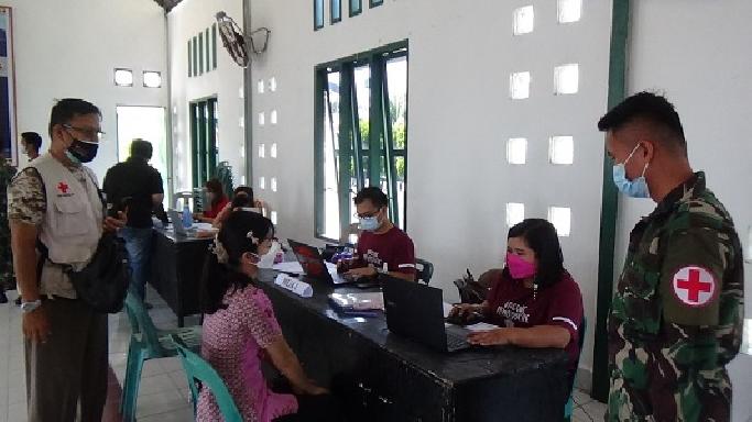 Warga Apresiasi Serbuan Vaksinasi Massal TNI di Kodim 0213/Nias