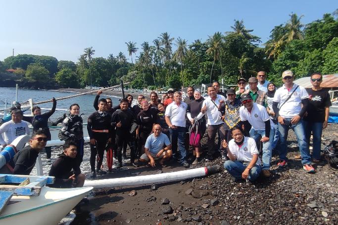 Jaladharma Diving Club Tanam Terumbu Karang di Tulamben