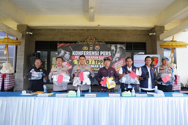 Polres Bangli Bongkar Dugaan Jual Beli Bayi via TikTok, Tiga Tersangka Ditahan