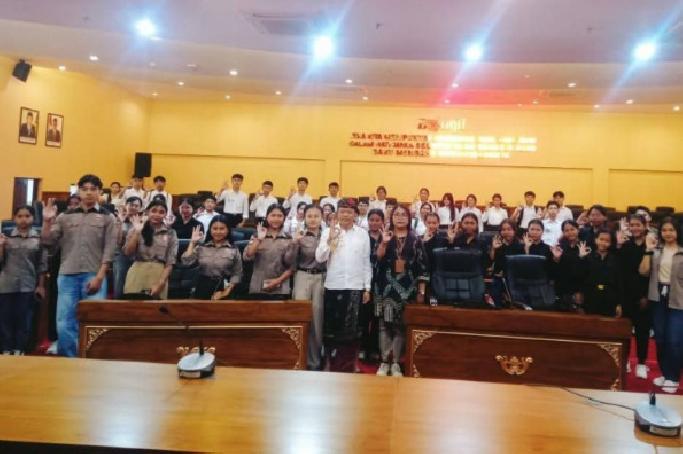 Ketua DPRD Bangli Dorong Peran Strategis Remaja Lewat Pemilihan Duta GenRe 2026